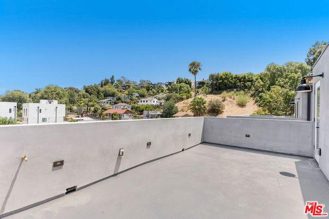 1821 N Ashmore Place 1, Los Angeles, CA 90026