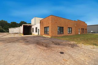 9702 Portage Road Entire Bldg, Portage, MI 49002
