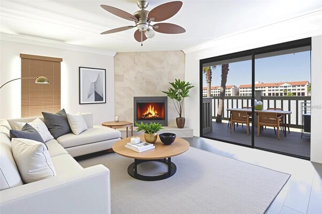 12140 CAPRI CIRCLE S 709, Treasure Island, FL 33706