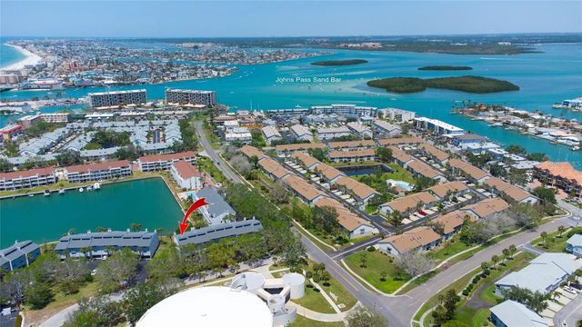 12140 CAPRI CIRCLE S 709, Treasure Island, FL 33706