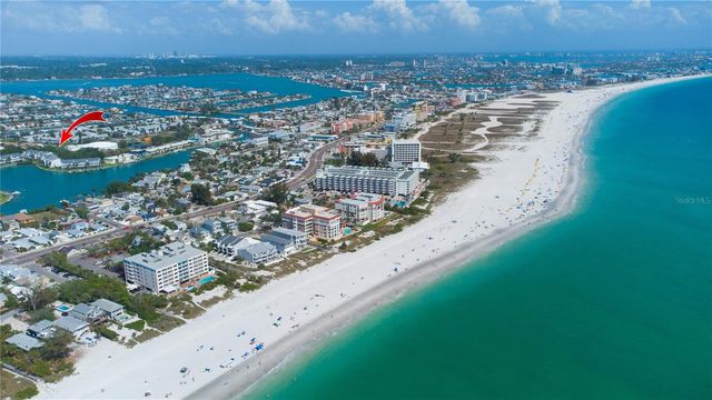 12140 CAPRI CIRCLE S 709, Treasure Island, FL 33706