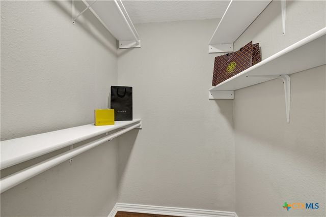 1917 Castle Gate Circle, San Marcos, TX 78666
