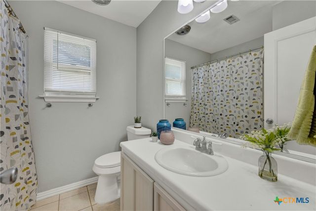 1917 Castle Gate Circle, San Marcos, TX 78666