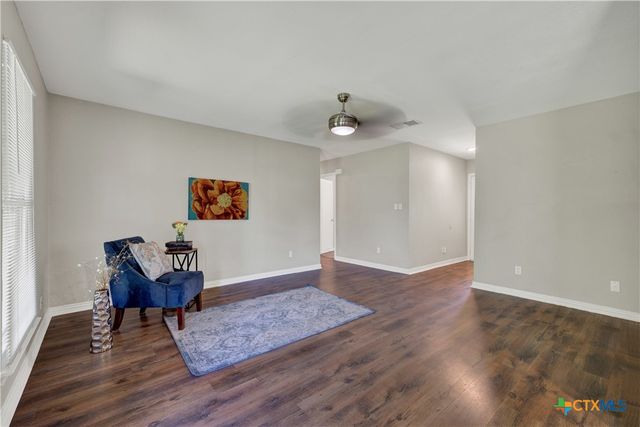 1917 Castle Gate Circle, San Marcos, TX 78666