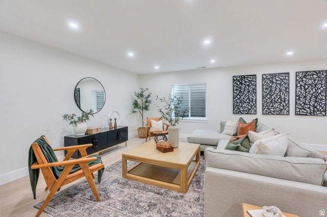 110 N PALISADE DR, Orem, UT 84097