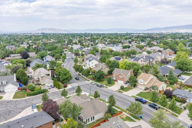 110 N PALISADE DR, Orem, UT 84097