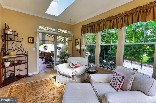 1587 ULSTER LN, West Chester, PA 19380