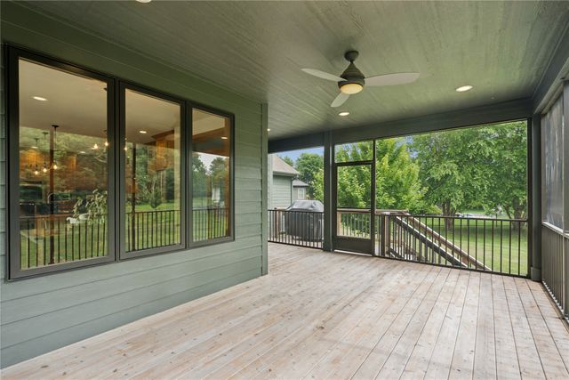 165 Hidden Meadow Drive, Waukee, IA 50263