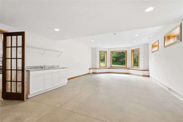 165 Hidden Meadow Drive, Waukee, IA 50263