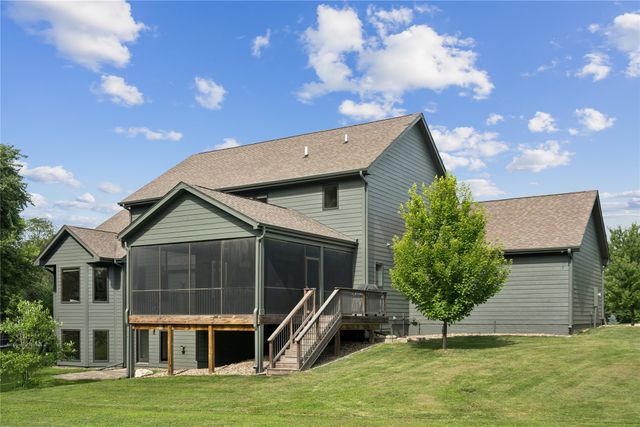 165 Hidden Meadow Drive, Waukee, IA 50263