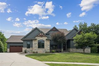 165 Hidden Meadow Drive, Waukee, IA 50263