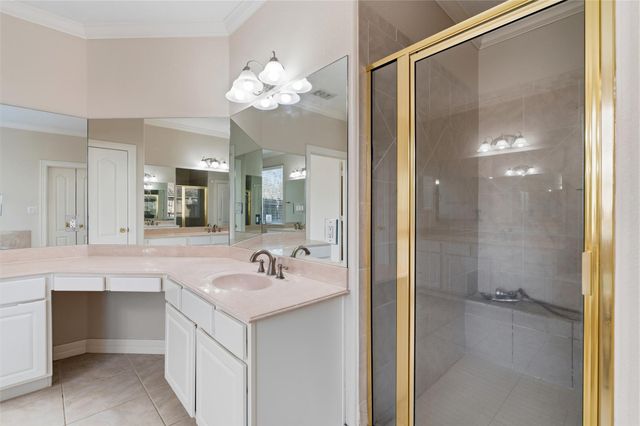 14711 San Luis Rey Drive, Houston, TX 77083