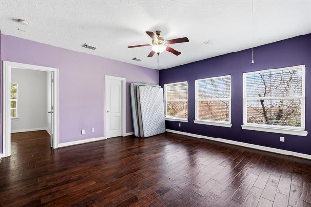 14711 San Luis Rey Drive, Houston, TX 77083