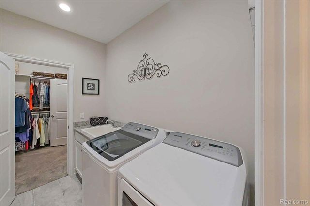 4800 Chestnut Springs Drive, Genoa Township, MI 48843