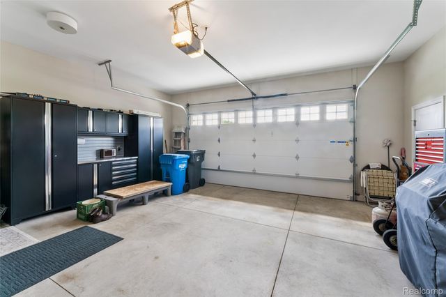 4800 Chestnut Springs Drive, Genoa Township, MI 48843