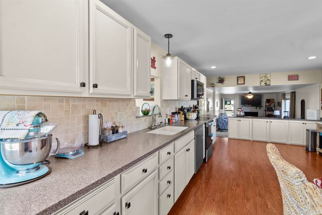 3930 N Avalon Drive, Marion, IN 46952