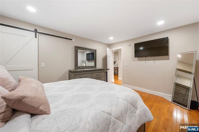 161 Knickerbocker C, Englewood, NJ 07631
