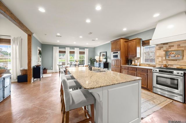 4850 Alice Louise Dr, Greenwell Springs, LA 70739