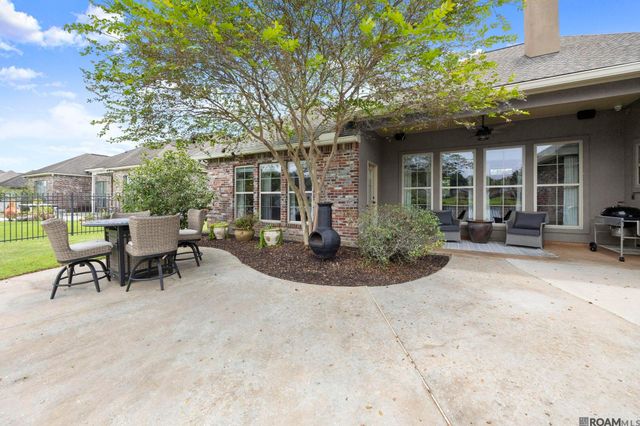 4850 Alice Louise Dr, Greenwell Springs, LA 70739