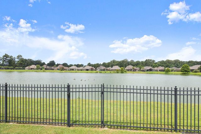 4850 Alice Louise Dr, Greenwell Springs, LA 70739