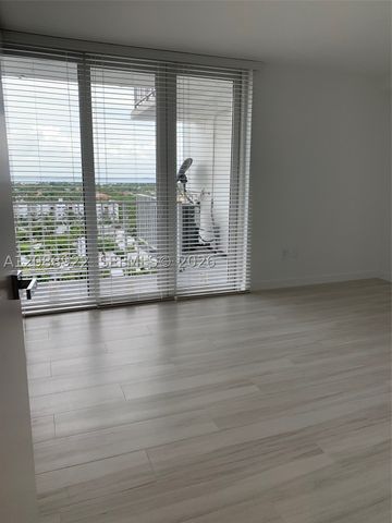 881 Ocean Dr 12C, Key Biscayne, FL 33149