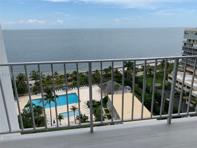 881 Ocean Dr 12C, Key Biscayne, FL 33149