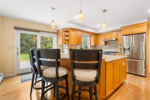 20 Hunters Run, Franklin, MA 02038