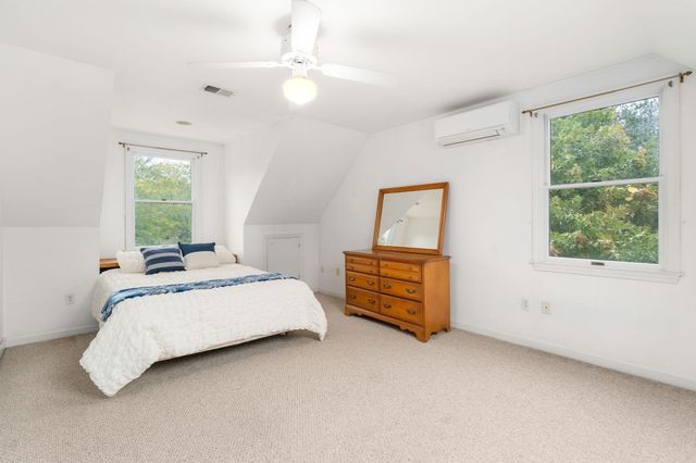 20 Hunters Run, Franklin, MA 02038