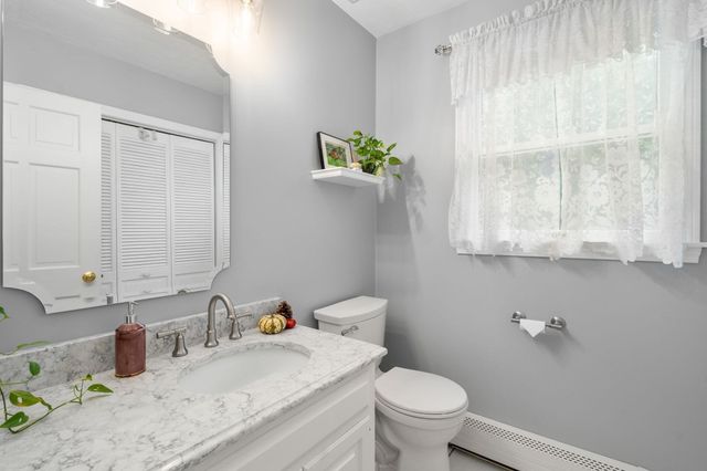 20 Hunters Run, Franklin, MA 02038