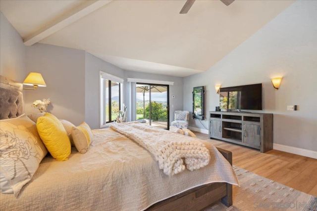 328 Montecito Gln, Esondido, CA 92025