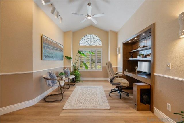 328 Montecito Gln, Esondido, CA 92025