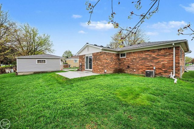 42844 Wrobel Street, Clinton Twp, MI 48038