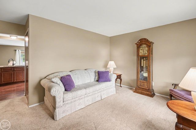 42844 Wrobel Street, Clinton Twp, MI 48038