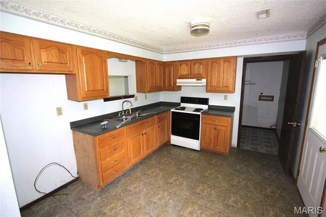 212 Heath Street, Ironton, MO 63650