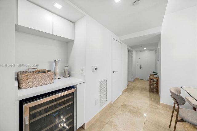 4779 Collins Ave 3804, Miami Beach, FL 33140