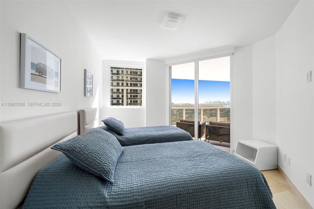 4779 Collins Ave 3804, Miami Beach, FL 33140