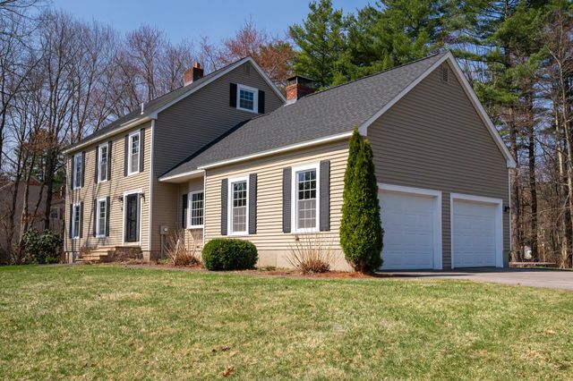 16 Tokanel Drive, Londonderry, NH 03053
