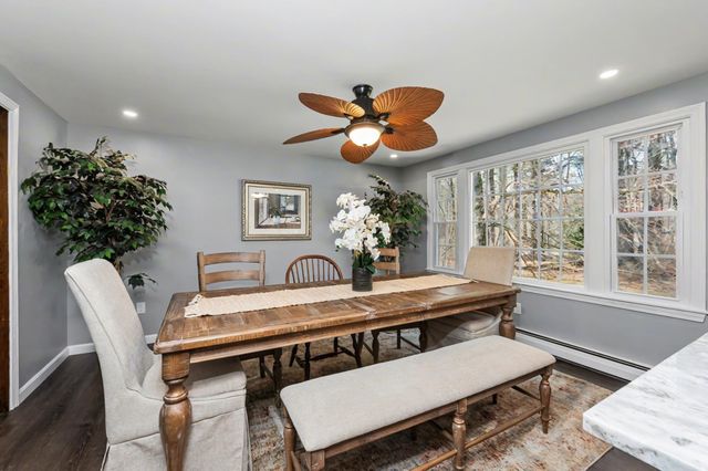 16 Tokanel Drive, Londonderry, NH 03053