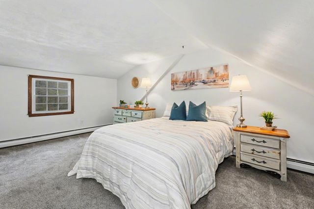 16 Tokanel Drive, Londonderry, NH 03053