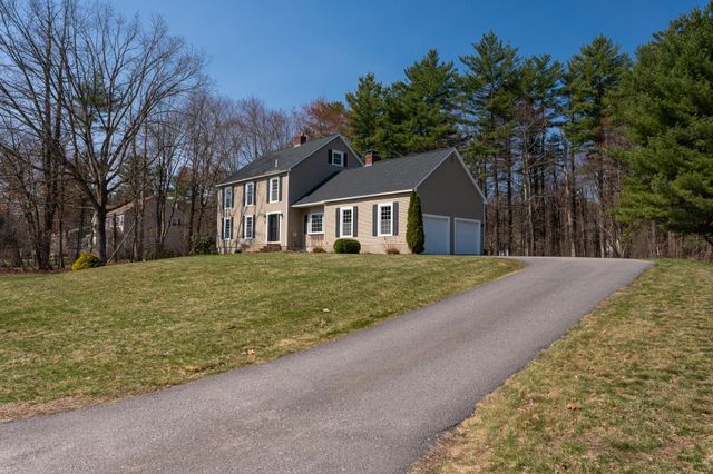 16 Tokanel Drive, Londonderry, NH 03053