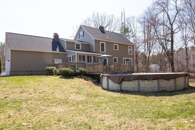 16 Tokanel Drive, Londonderry, NH 03053