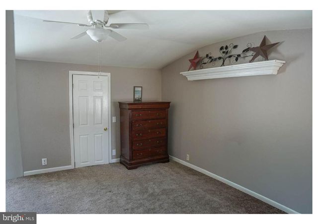 997 VINELAND AVE, Bridgeton, NJ 08302