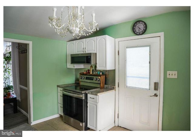 997 VINELAND AVE, Bridgeton, NJ 08302