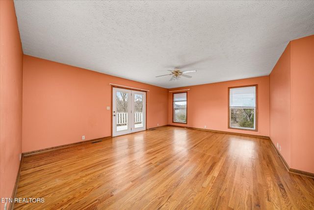 378 Holleman Bend Lane, Granville, TN 38564