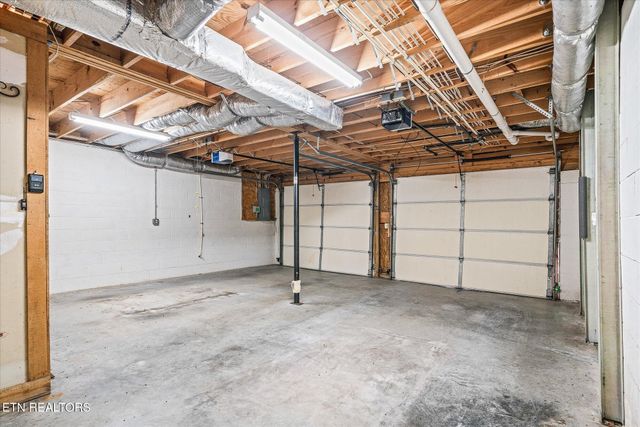 378 Holleman Bend Lane, Granville, TN 38564