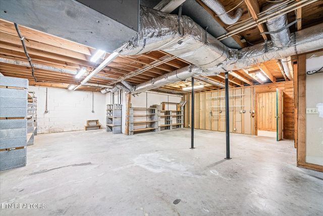 378 Holleman Bend Lane, Granville, TN 38564