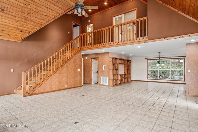 378 Holleman Bend Lane, Granville, TN 38564