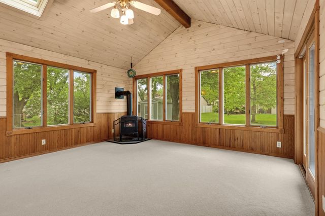1705 James Court, Burnsville, MN 55337