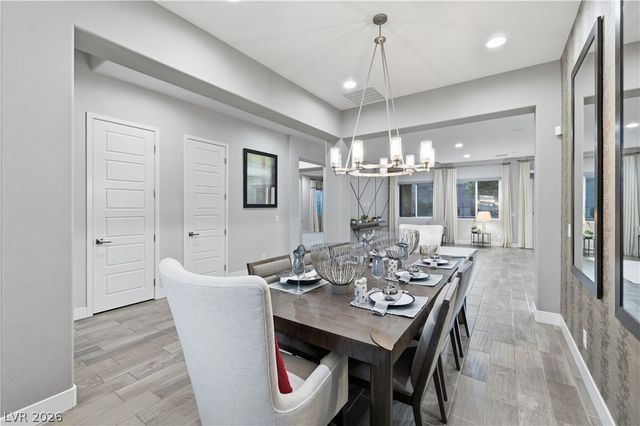 5565 North Grand Canyon Drive, Las Vegas, NV 89149