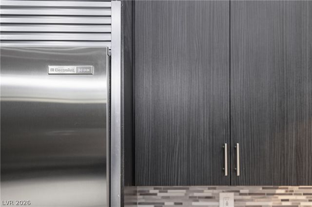 5565 North Grand Canyon Drive, Las Vegas, NV 89149